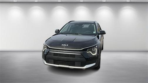 2024 Kia Niro LX