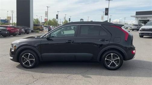 2024 Kia Niro LX