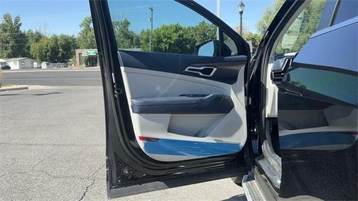 2025 Kia Sportage Hybrid EX