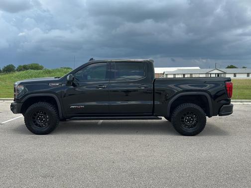 Onyx Black 2026 GMC Sierra 1500 AT4X