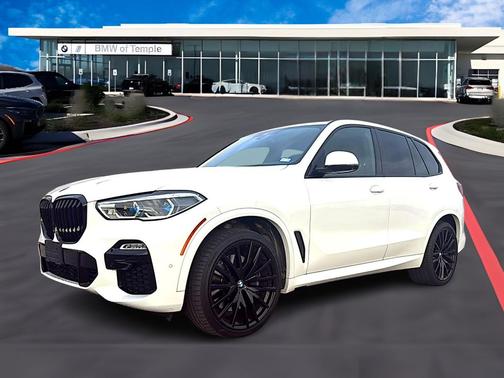 2020 BMW X5 M50i