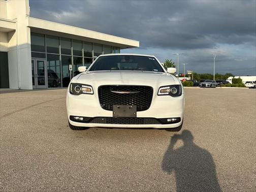 2021 Chrysler 300 S