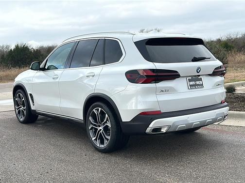 2026 BMW X5 PHEV xDrive50e