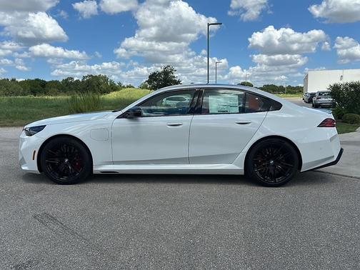 2026 BMW M5 Base