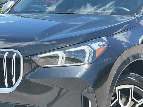 Black Sapphire Metallic 2024 BMW X1 xDrive28i
