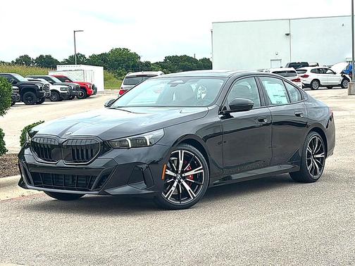 Black Sapphire Metallic 2027 BMW 530 i