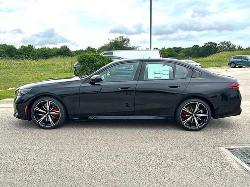 Black Sapphire Metallic 2027 BMW 530 i