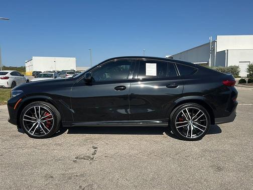 2023 BMW X6 xDrive40i