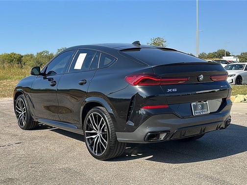 2023 BMW X6 xDrive40i