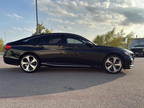 2018 Honda Accord Touring