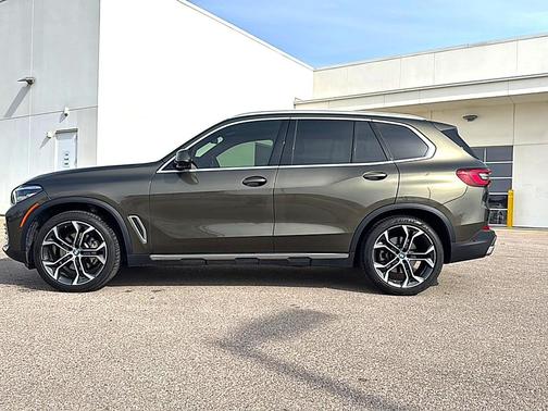 2023 BMW X5 sDrive40i