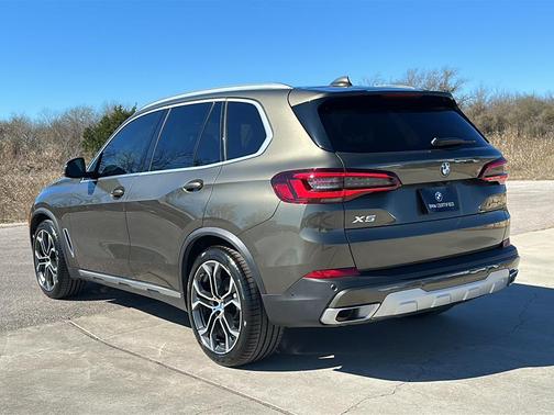 2023 BMW X5 sDrive40i