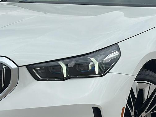 Alpine White 2026 BMW 530 Base