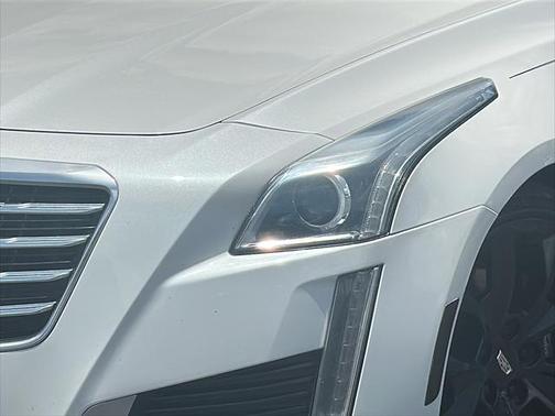 2017 Cadillac CTS 2.0L Turbo Luxury