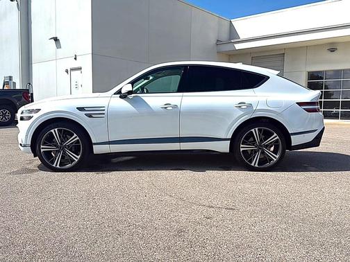 Uyuni White 2026 Genesis GV80 Coupe 3.5T e-SC