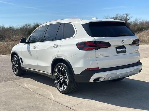 2026 BMW X5 sDrive40i