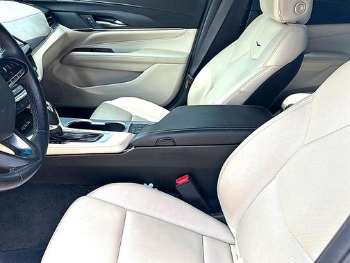 Crystal White Tricoat 2023 Cadillac CT4 Premium Luxury