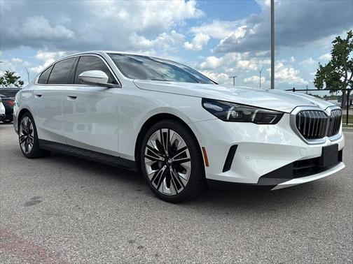 2024 BMW 530 i