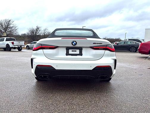 2024 BMW M440 i