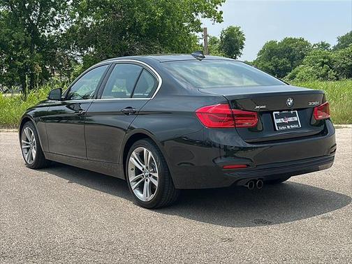 2018 BMW 330 xDrive