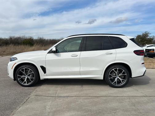 2026 BMW X5 sDrive40i