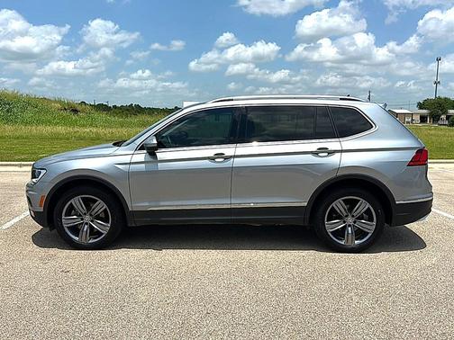 Pyrite Silver Metallic 2020 Volkswagen Tiguan 2.0T SEL