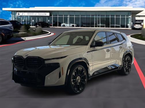 2026 BMW XM Label