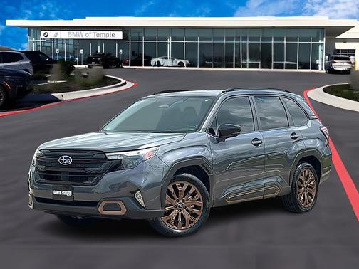 Magnetite Gray Metallic 2025 Subaru Forester Sport