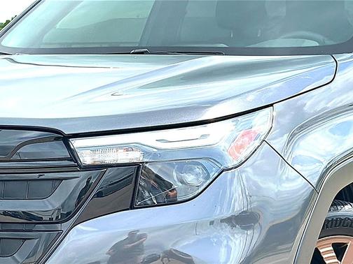 Magnetite Gray Metallic 2025 Subaru Forester Sport