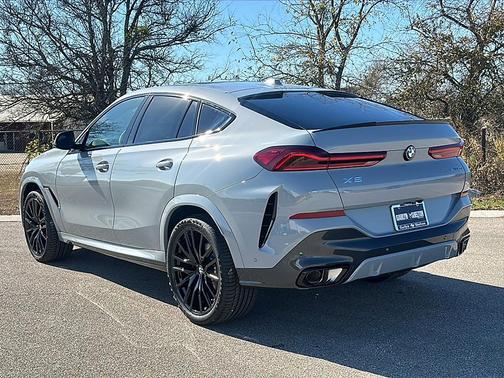 2026 BMW X6 xDrive40i