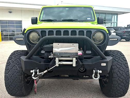 Limited Edition Gecko Clear Coat 2021 Jeep Wrangler Unlimited Sport