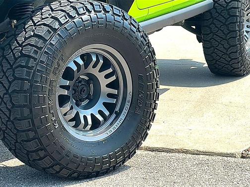 Limited Edition Gecko Clear Coat 2021 Jeep Wrangler Unlimited Sport