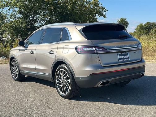 2020 Lincoln Nautilus Reserve