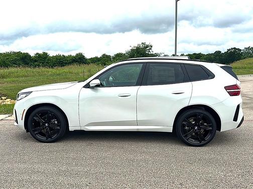 Alpine White 2026 BMW X3 30 xDrive