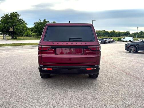Velvet Red Pearlcoat 2025 Jeep Wagoneer Series II 4x4