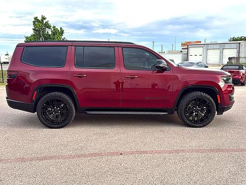 Velvet Red Pearlcoat 2025 Jeep Wagoneer Series II 4x4