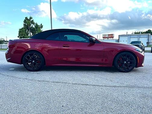 Vegas Red Metallic 2025 BMW 430 i