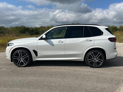 2026 BMW X5 sDrive40i