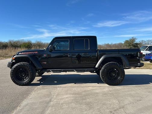 2023 Jeep Gladiator Mojave 4x4