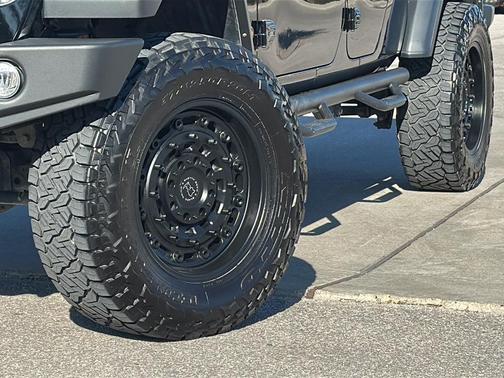 2023 Jeep Gladiator Mojave 4x4