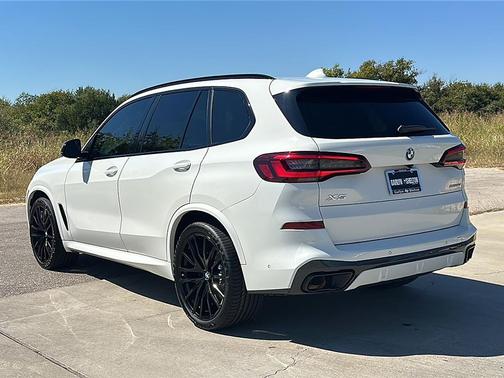 2022 BMW X5 sDrive40i