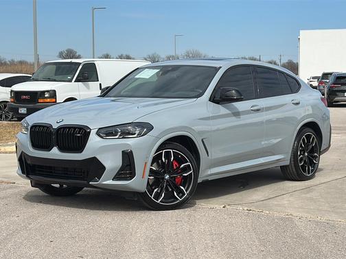 2025 BMW X4 M40i