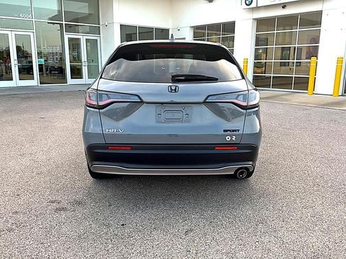 Urban Gray Pearl 2024 Honda HR-V AWD Sport w/o BSI
