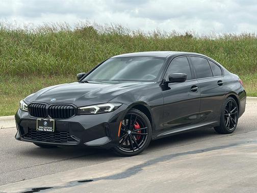 Black Sapphire Metallic 2023 BMW 330