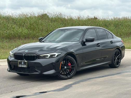 Black Sapphire Metallic 2023 BMW 330