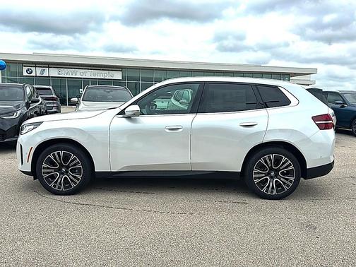 Mineral White Metallic 2026 BMW X3 30 xDrive