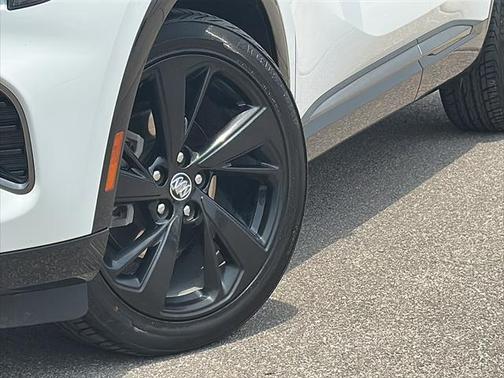 2022 Buick Envision FWD Preferred