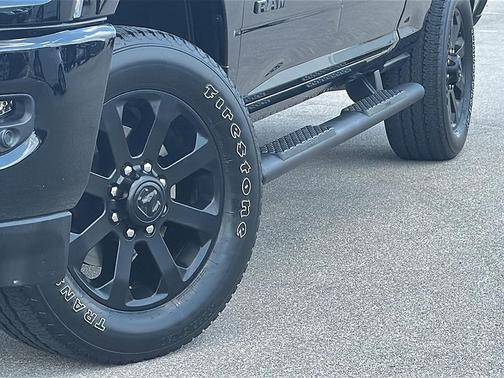2024 RAM 2500 Laramie Crew Cab 4x4 6'4' Box
