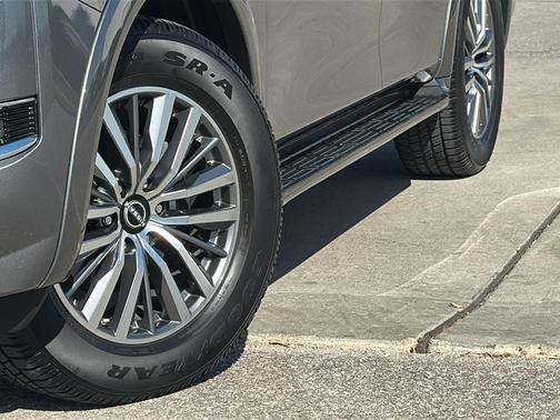2023 Nissan Armada SL 2WD