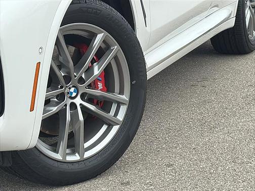 2021 BMW X3 M40i